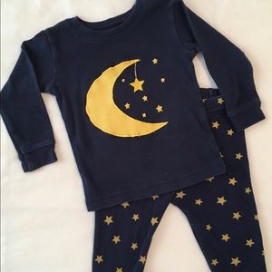 Leveret Navy Moon & Stars Pajamas 6-12 months